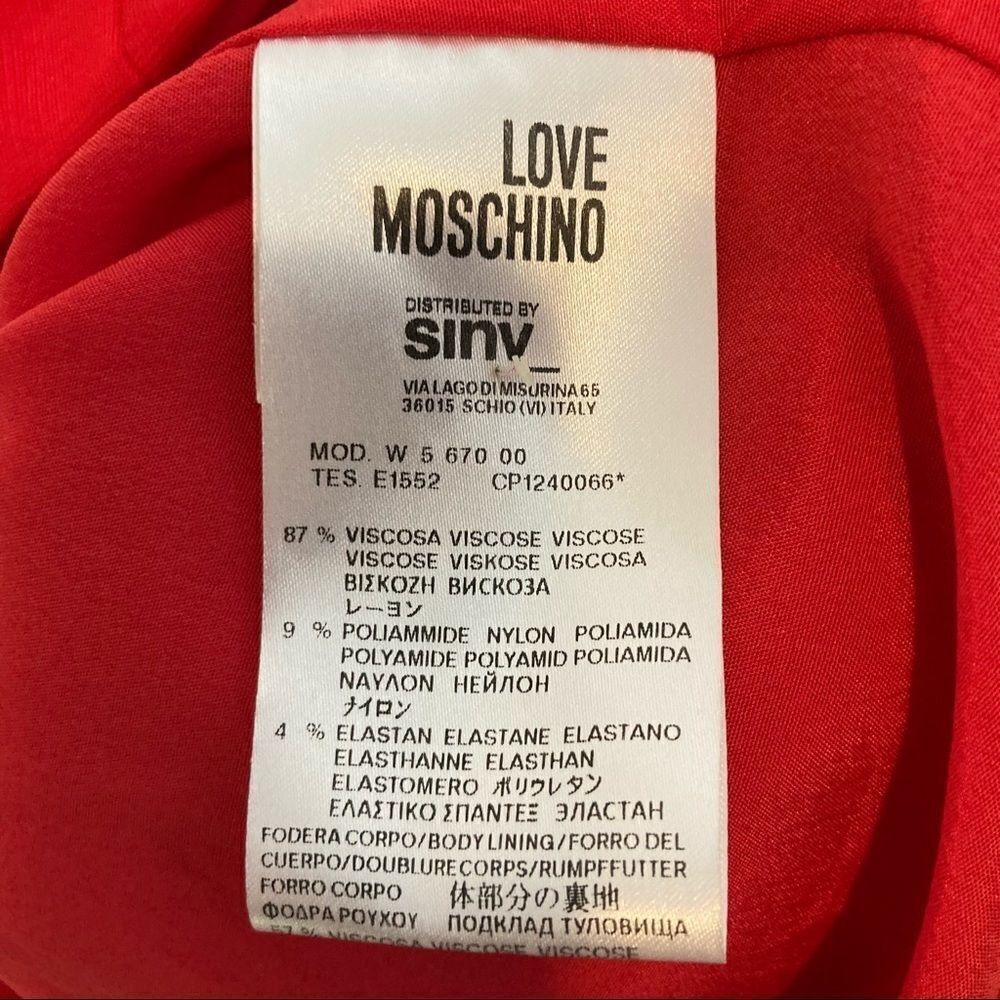 LOVE MOSCHINO | Full Zip Short Sleeve Red Dress - Picture 5 of 6